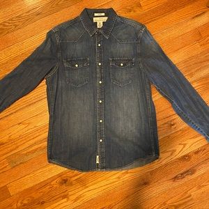H&M men’s jean shirt